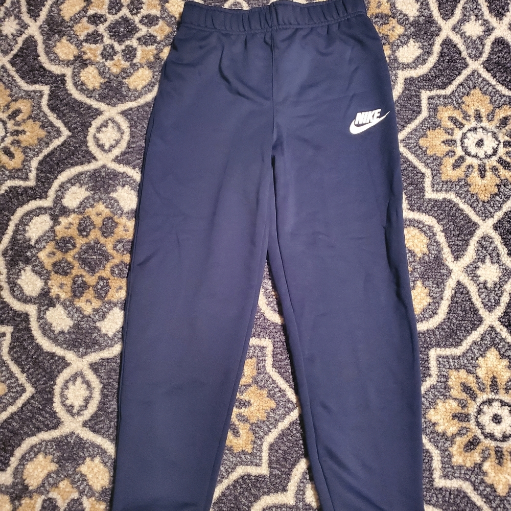 Boys Nike track suit